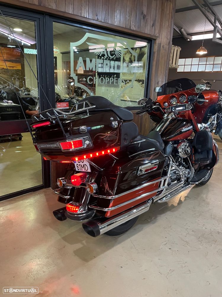 Harley-Davidson Electra Glide Ultra Classic - 2