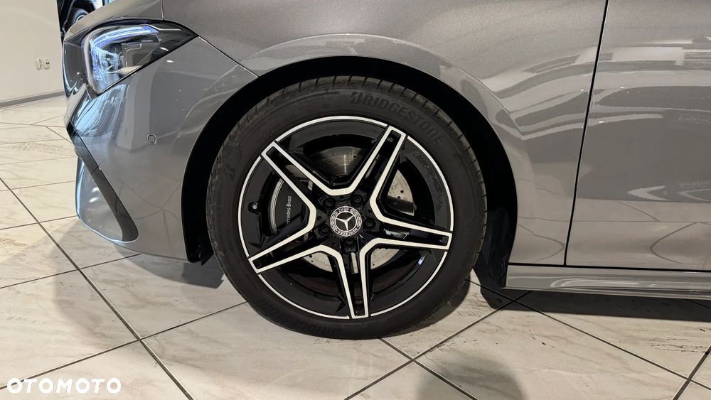 Mercedes-Benz CLA 200 AMG Line 7G-DCT - 8