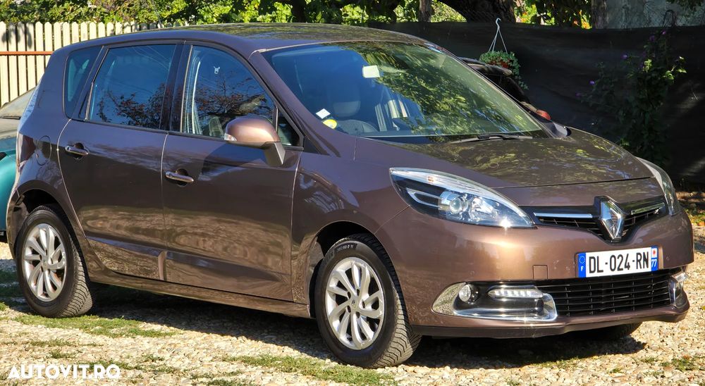 Renault Scenic ENERGY dCi 110 INTENS - 11