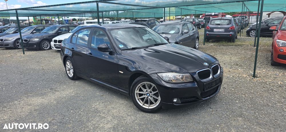 BMW Seria 3 320d - 4