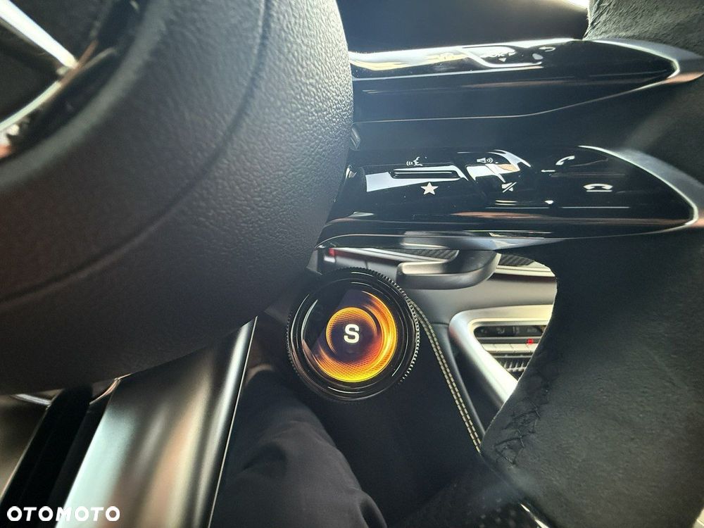 Mercedes-Benz AMG GT - 26