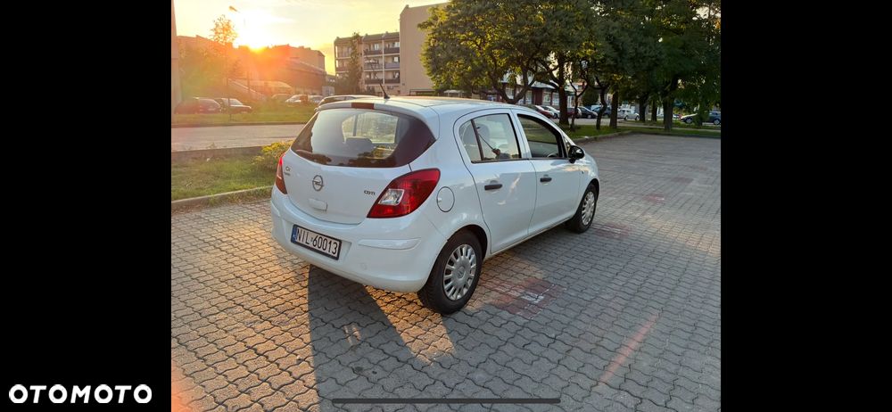 Opel Corsa 1.3 CDTI Essentia - 3