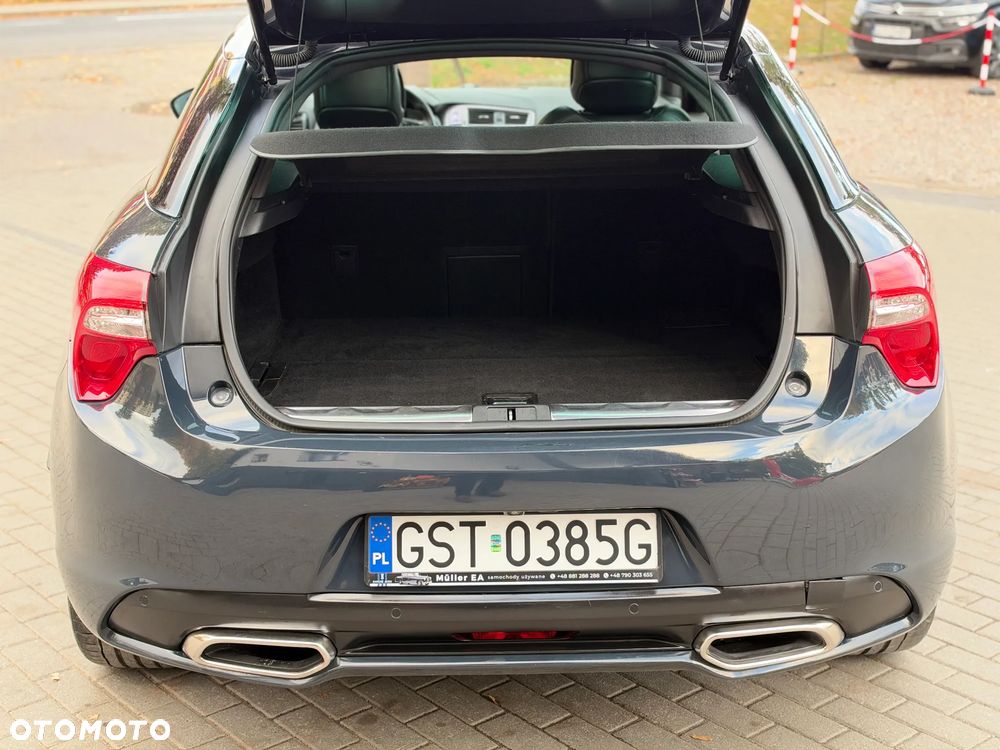 Citroën DS5 2.0 HDi Hybrid4 SoChic MCP - 22