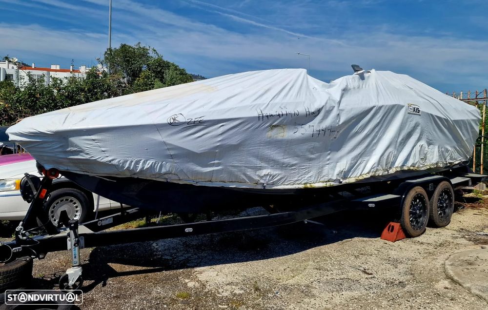 Malibu Axis Wake Research T 250 - 4