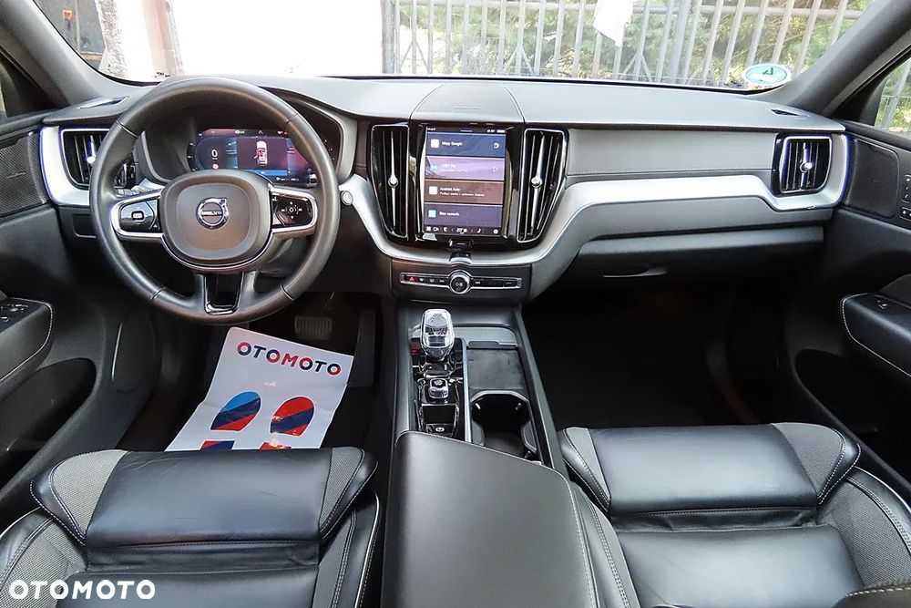 Volvo XC 60 B5 B AWD Ultimate Black Edition - 40