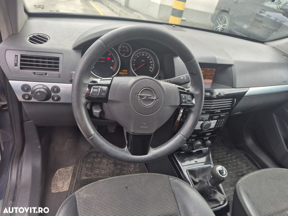 Opel Astra 1.7 CDTi Cosmo - 6