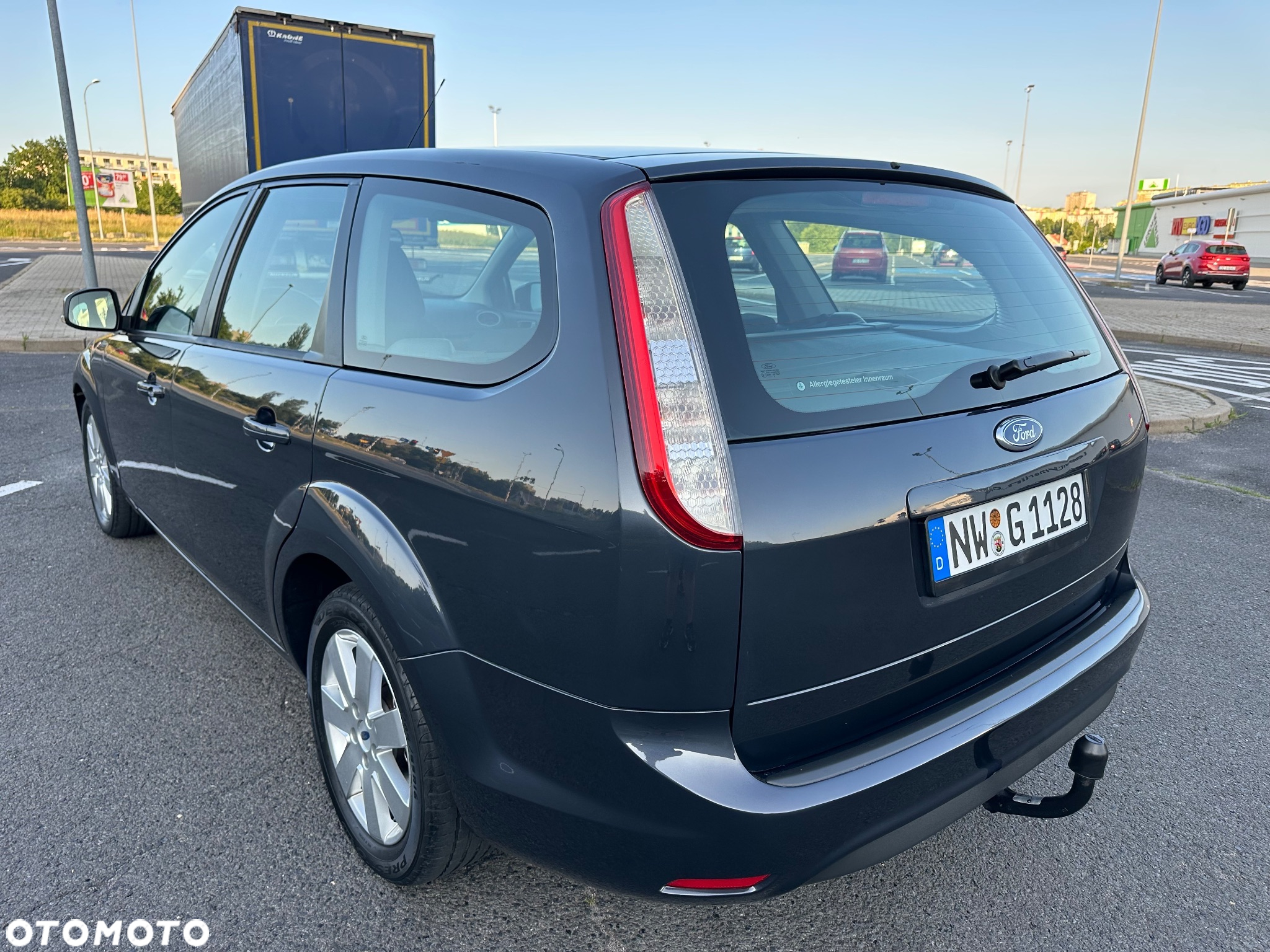 Ford Focus 1.6 TDCi Connection - 10