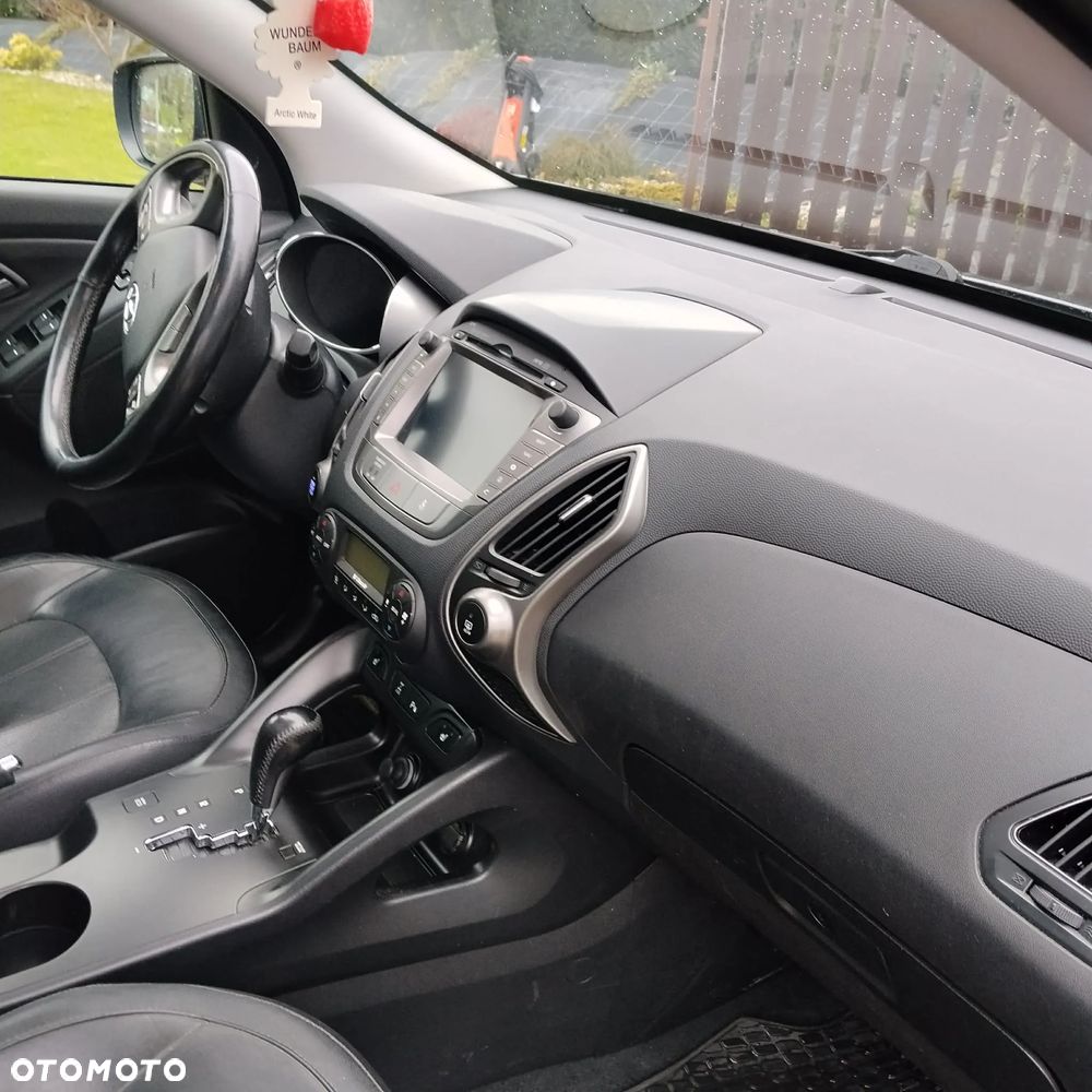 Hyundai ix35 2.0 CRDi 4WD Automatik Style - 4
