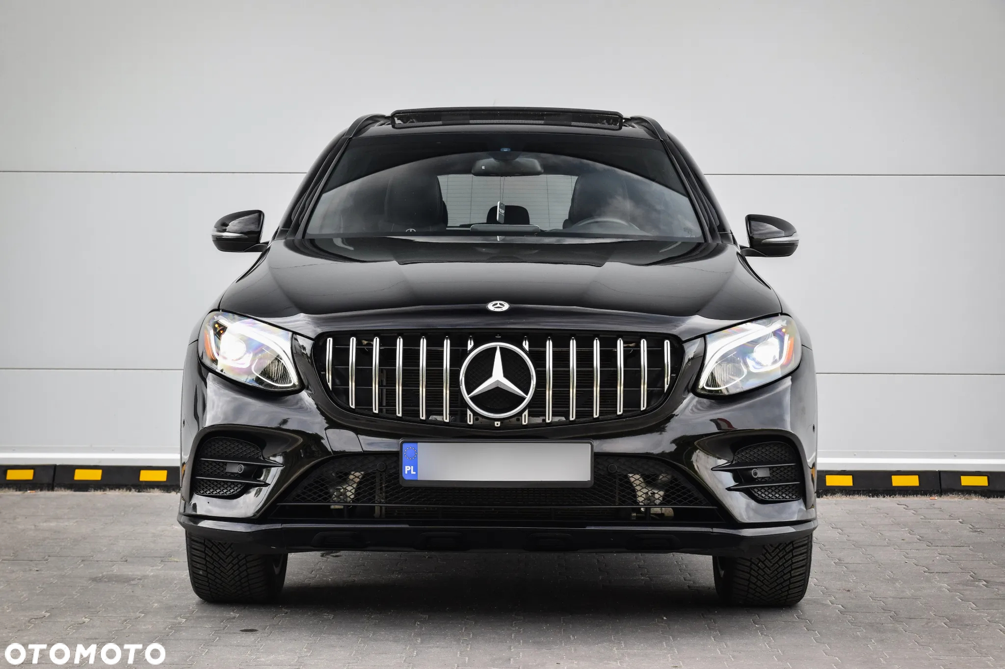 Mercedes-Benz GLC 300 4Matic 9G-TRONIC AMG Line - 15