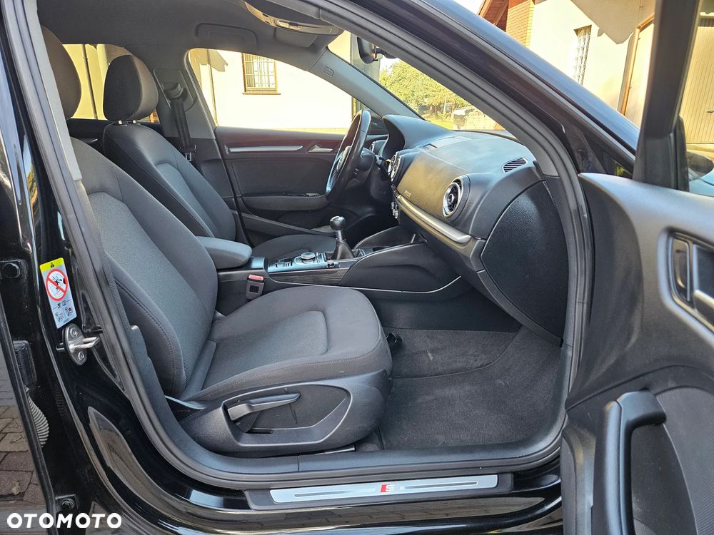 Audi A3 Sportback - 9