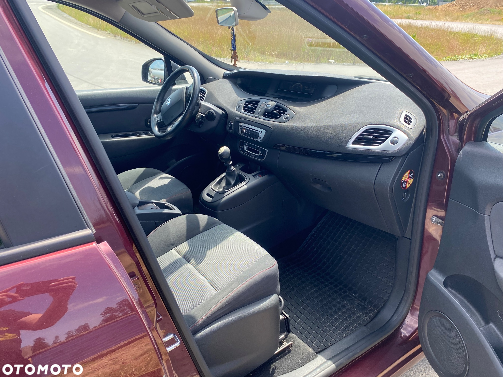 Renault Scenic - 12