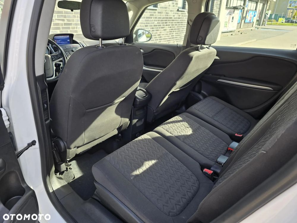 Opel Zafira 2.0 CDTI Cosmo - 24