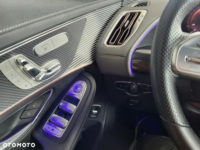 Mercedes-Benz EQC 400 4-Matic Sport - 29