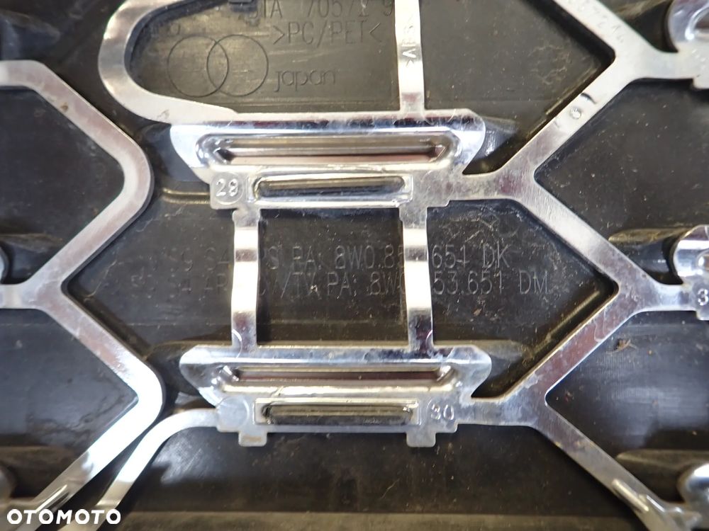 AUDI S4 B9 LIFT GRILL 8W0 853 651 DK - 8