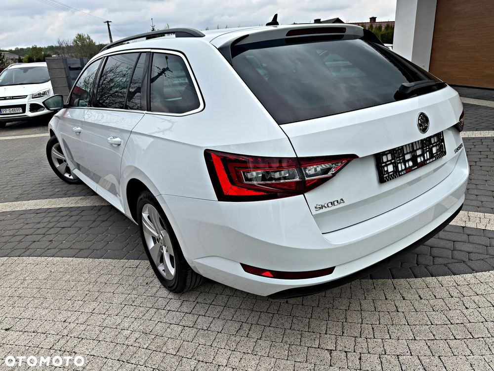 Skoda Superb 2.0 TDI DSG Style - 12