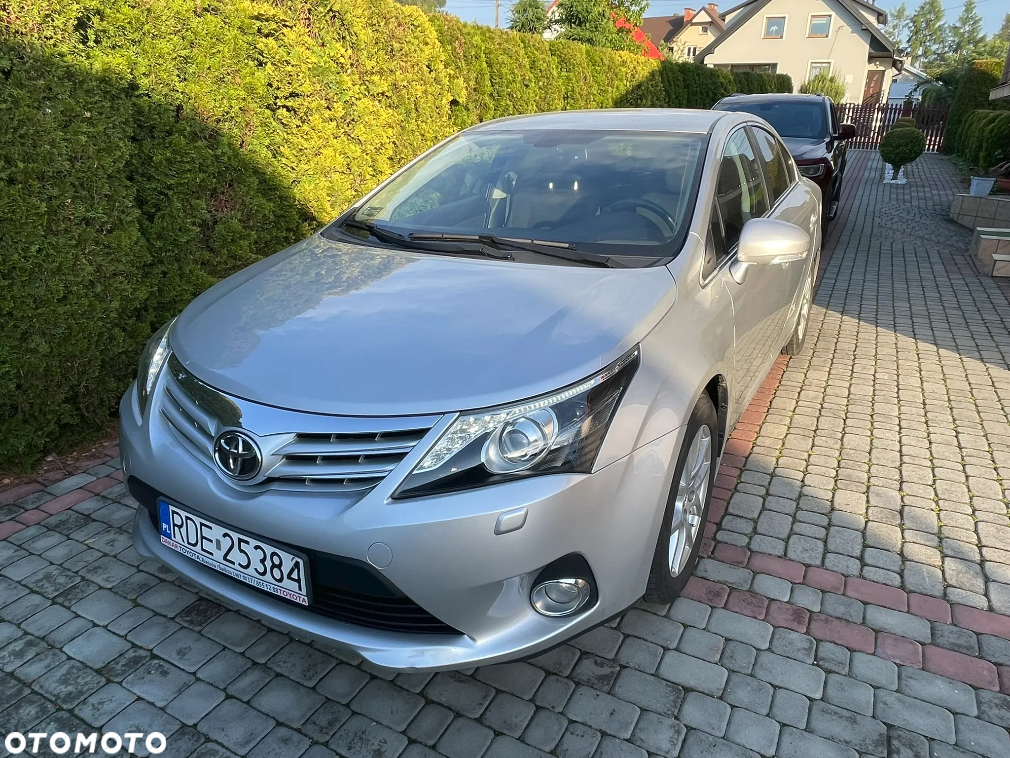 Toyota Avensis 1.8 Premium - 2