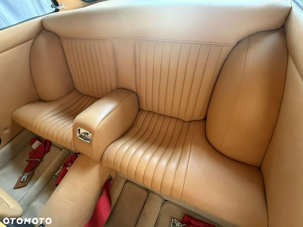 Ferrari 330 - 27