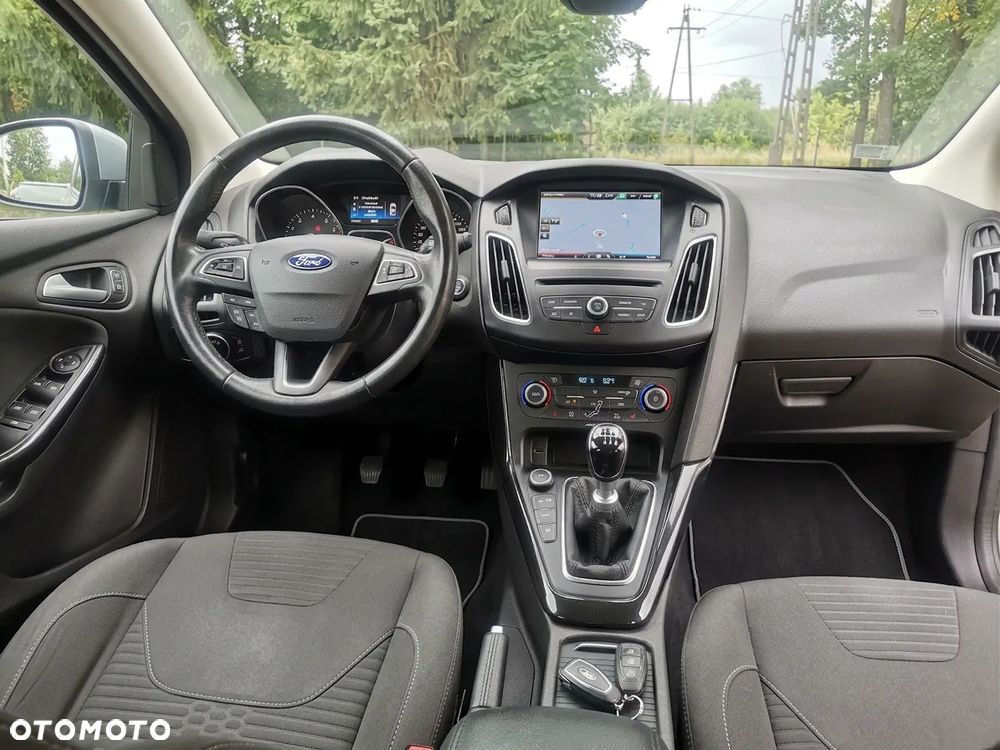 Ford Focus 1.5 EcoBoost Titanium ASS - 14
