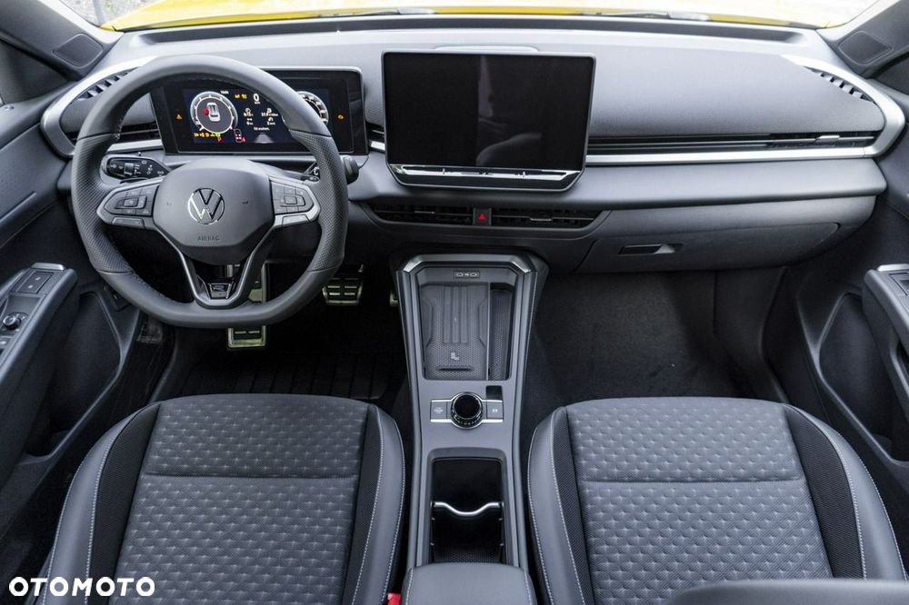 Volkswagen T-Roc - 23