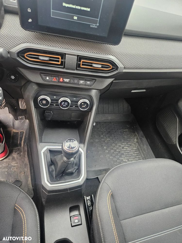 Dacia Sandero Stepway TCe 90 MT6 Comfort - 23