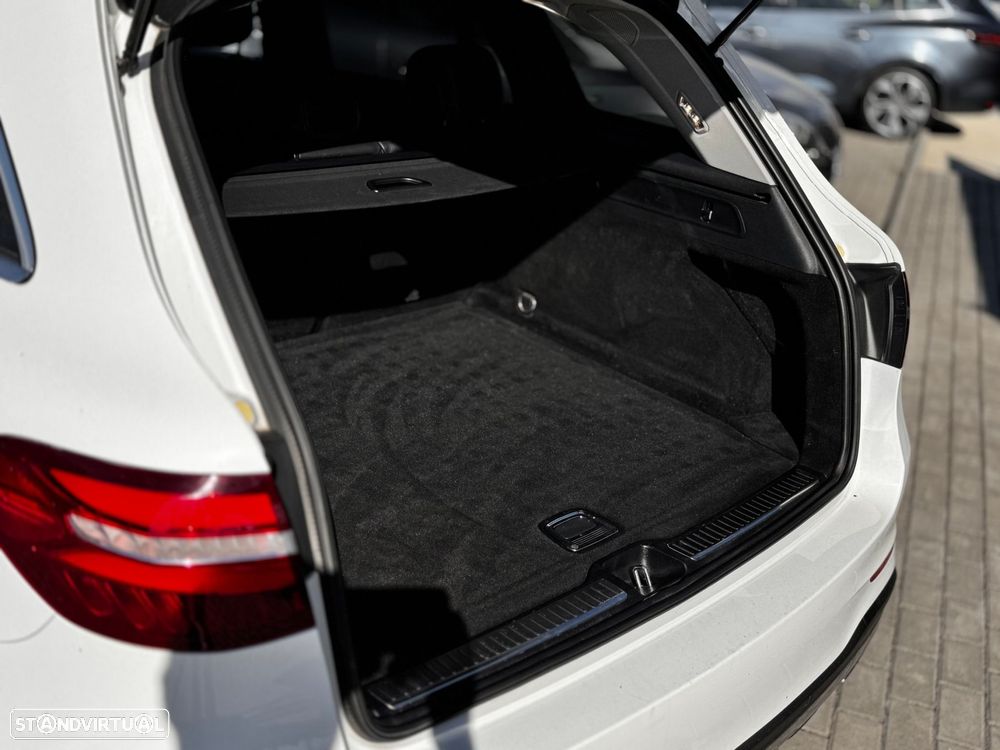 Mercedes-Benz GLC 250 d AMG Line 4-Matic - 18