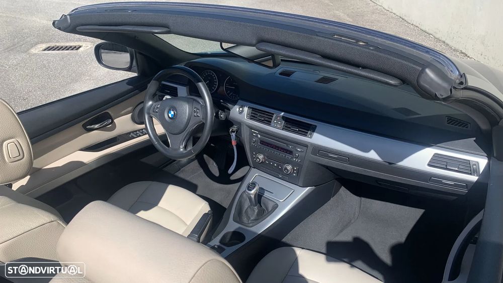 BMW 320 d Cabrio - 16