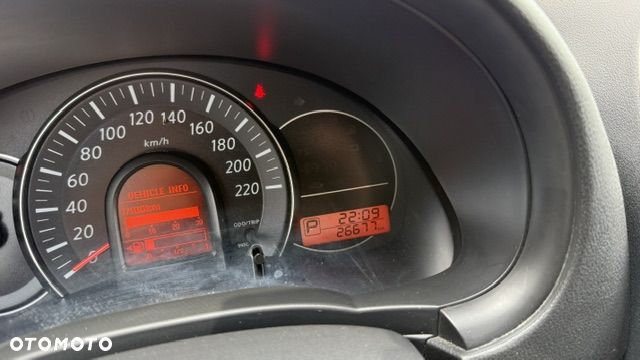 Nissan Micra 1.2 Acenta CVT - 2