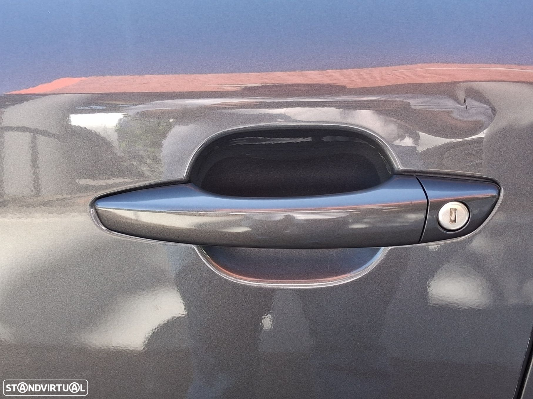 Peugeot 2008 1.2 PureTech Allure EAT8 - 16