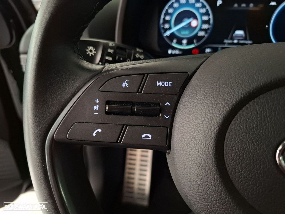 Hyundai Bayon 1.0 T-GDI Premium DCT - 16