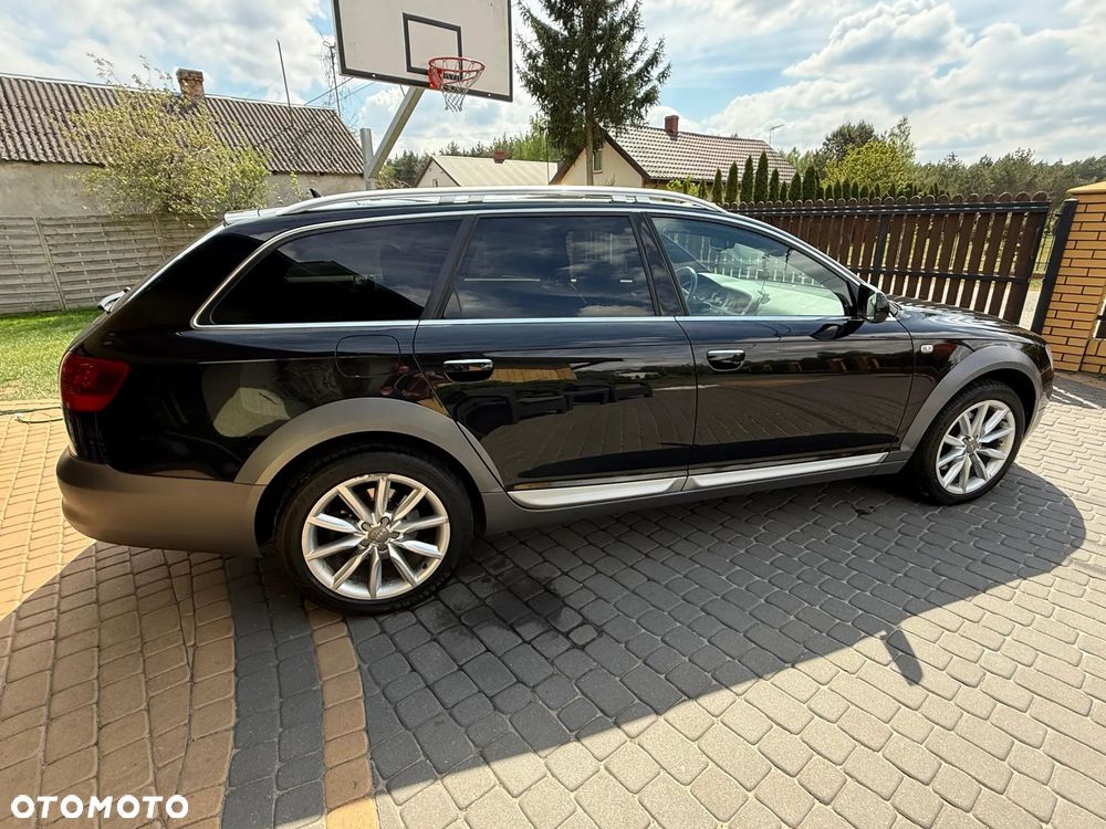 Audi A6 Allroad - 11