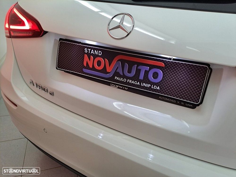 Mercedes-Benz A 180 d Style Plus Aut. - 24