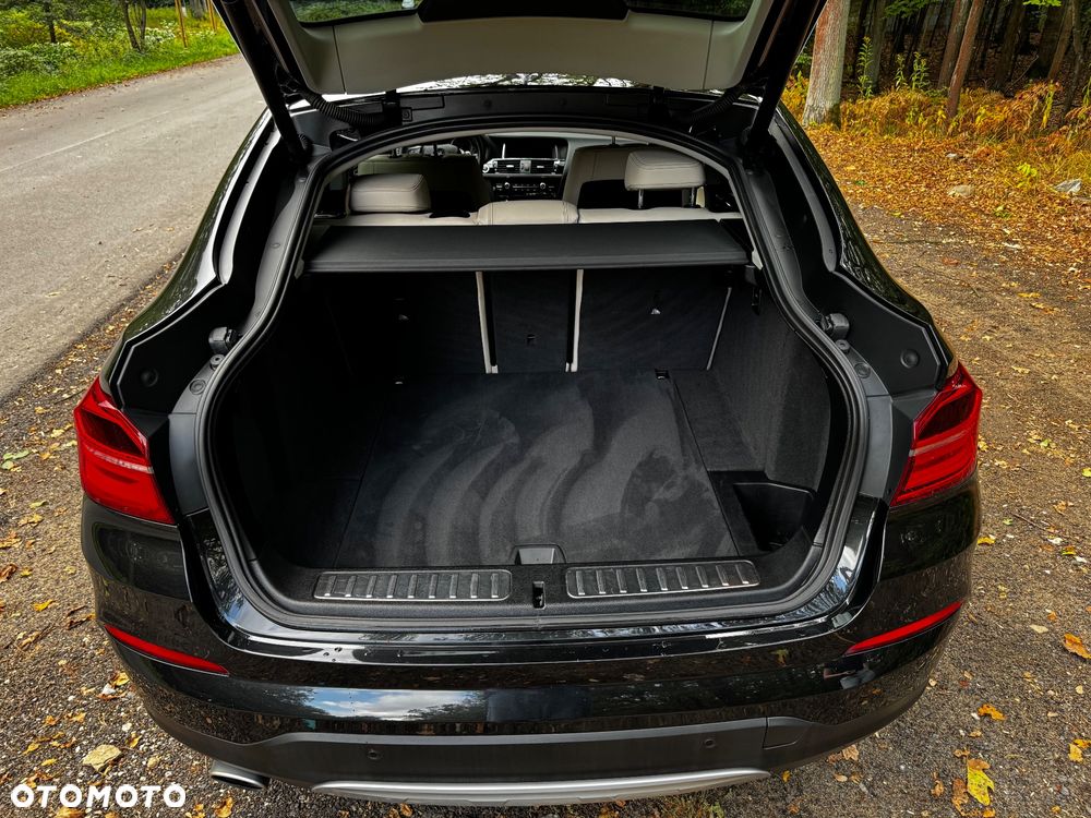 BMW X4 xDrive20d xLine - 14