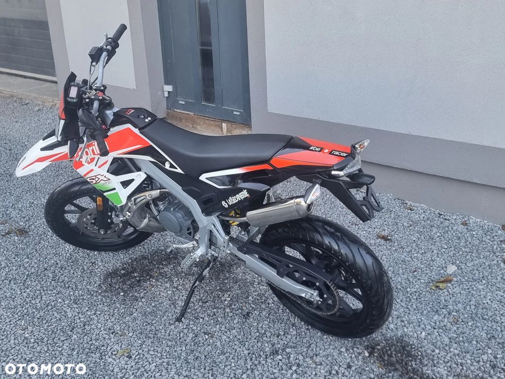 Aprilia SX - 10