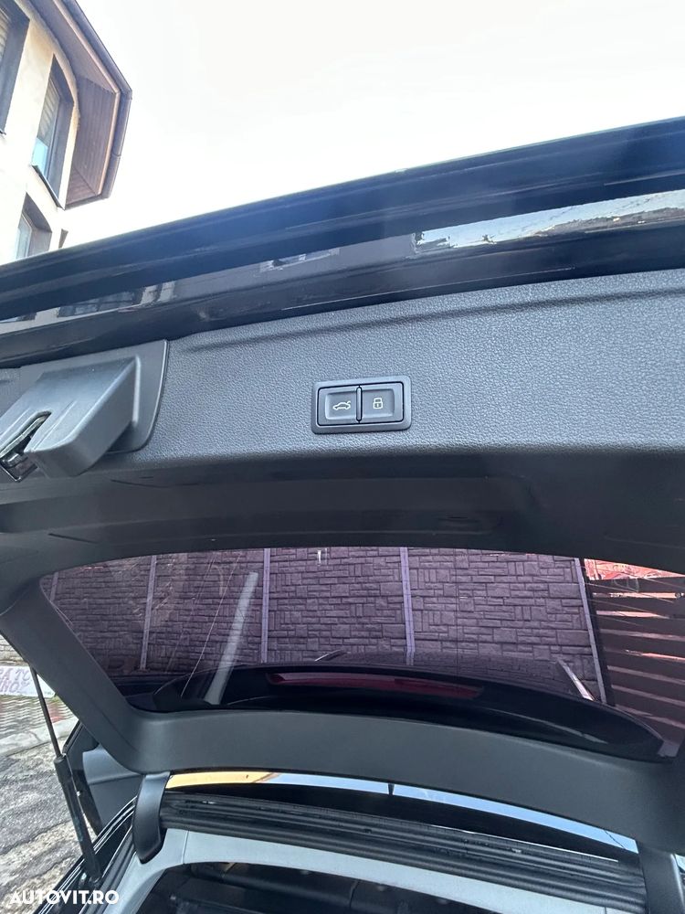 Audi A4 2.0 TDI DPF clean multitronic Ambiente - 12