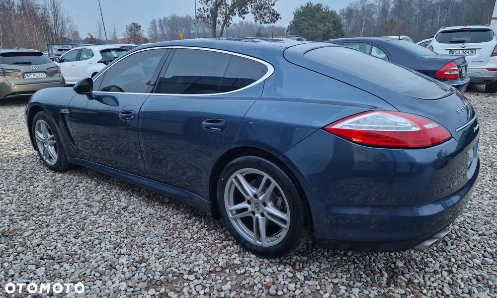 Porsche Panamera - 13