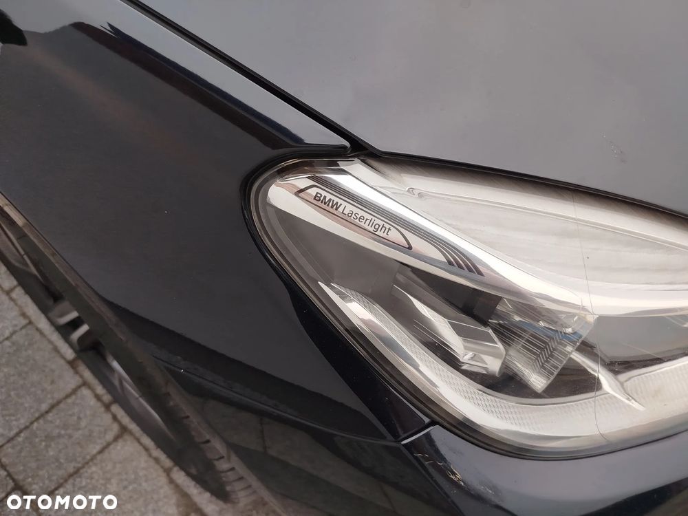 BMW Seria 7 - 27