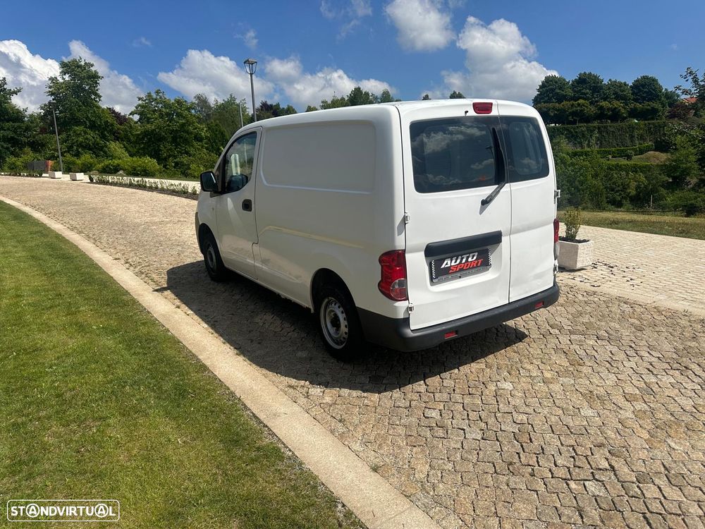 Nissan NV200 - 5