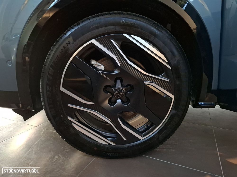 Peugeot E-5008 73 kWh GT - 32