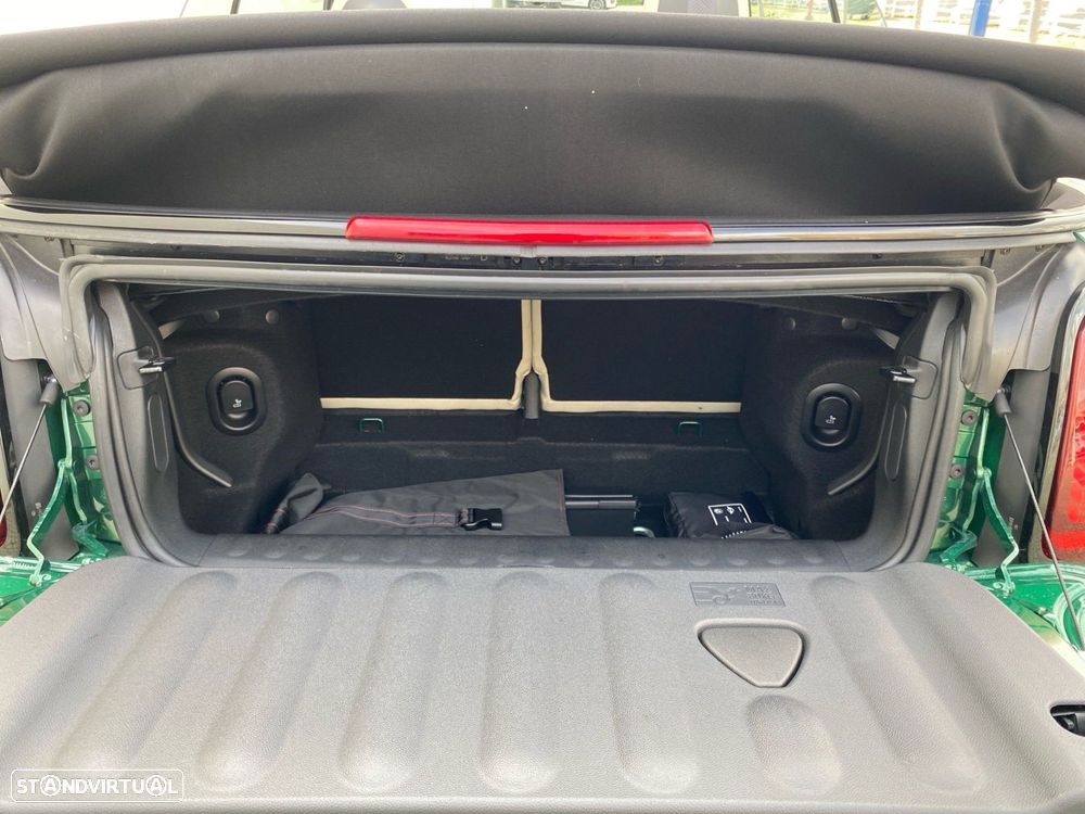 MINI Cabrio C Favoured M - 19