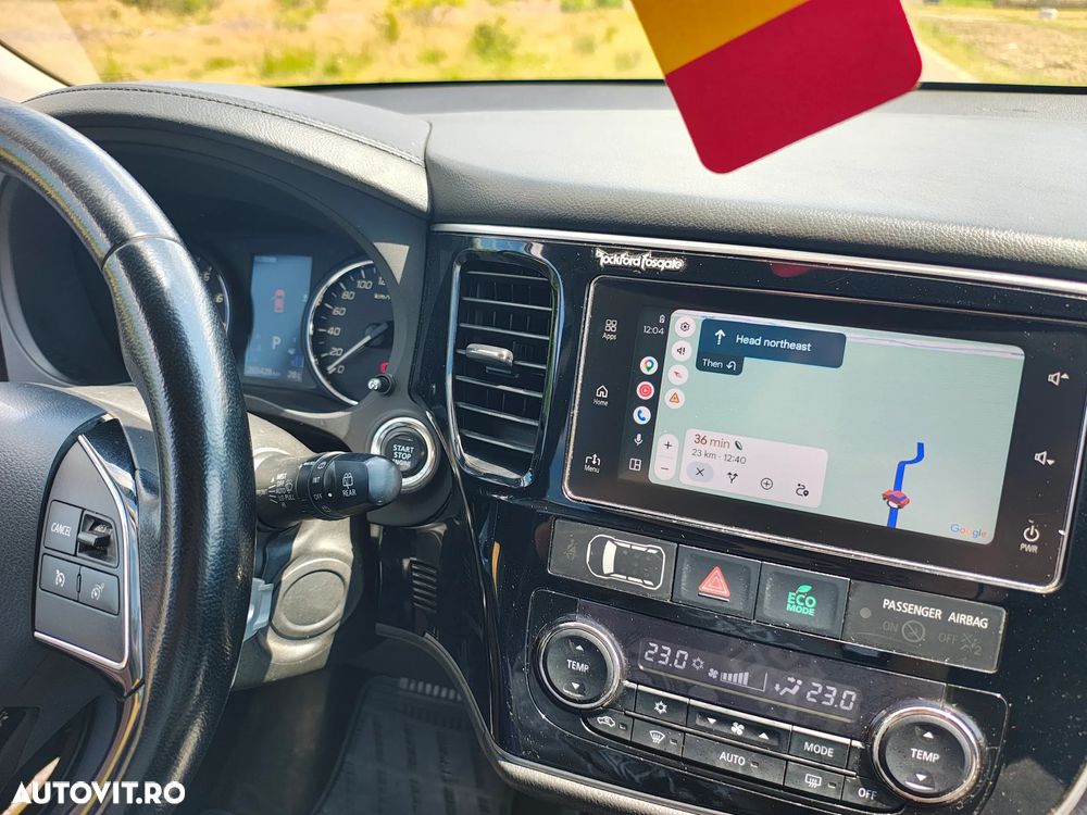 Mitsubishi Outlander - 19