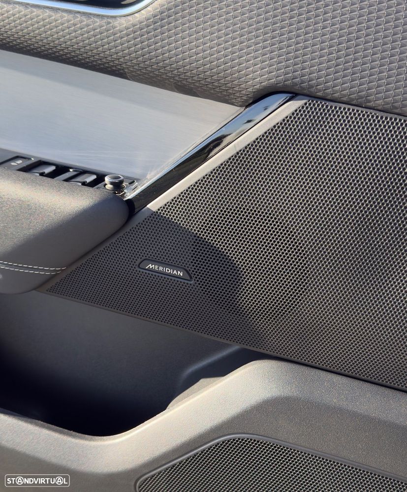 Land Rover Range Rover Velar - 16