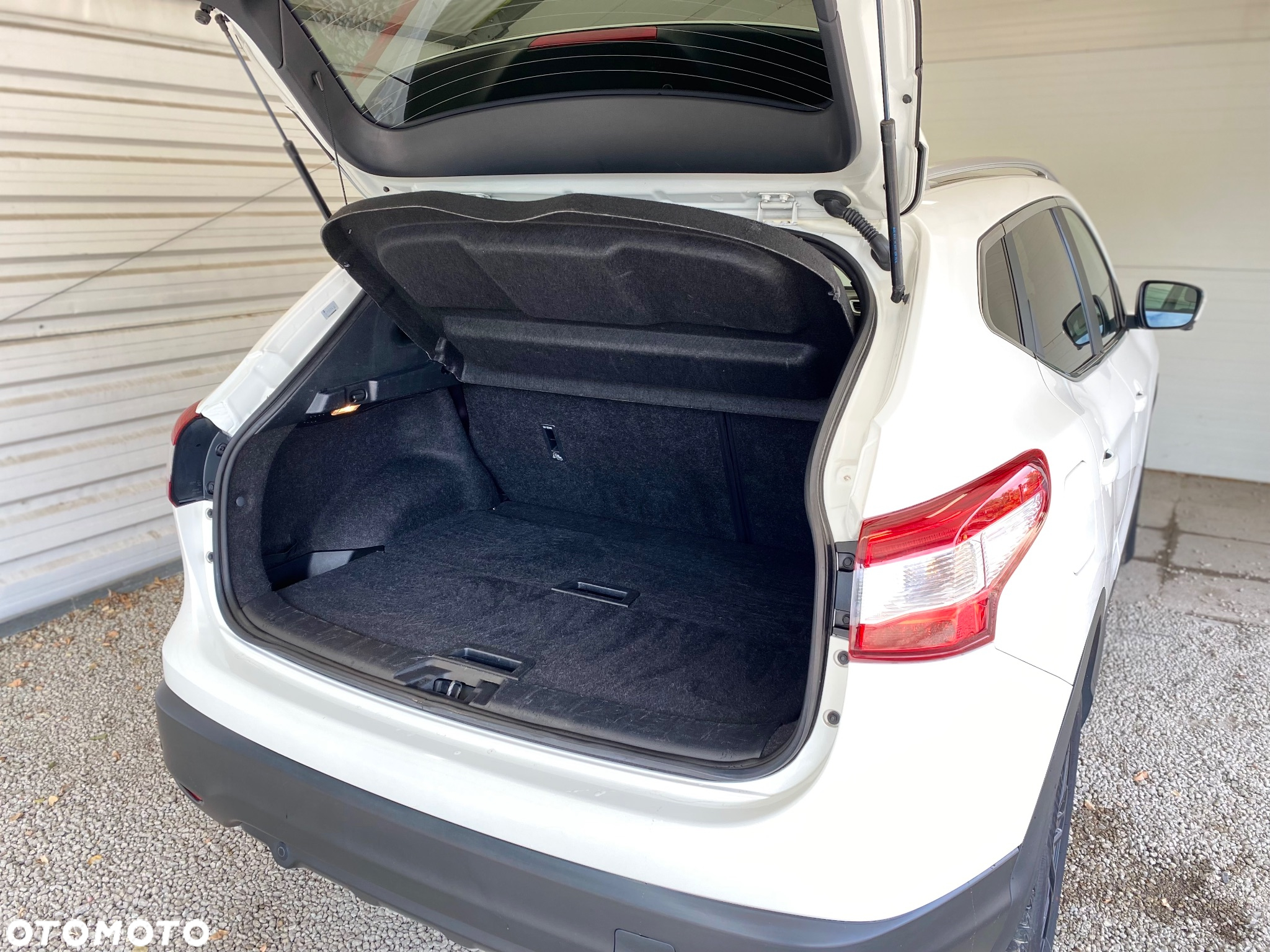 Nissan Qashqai 1.5 dCi Tekna EU6 - 6