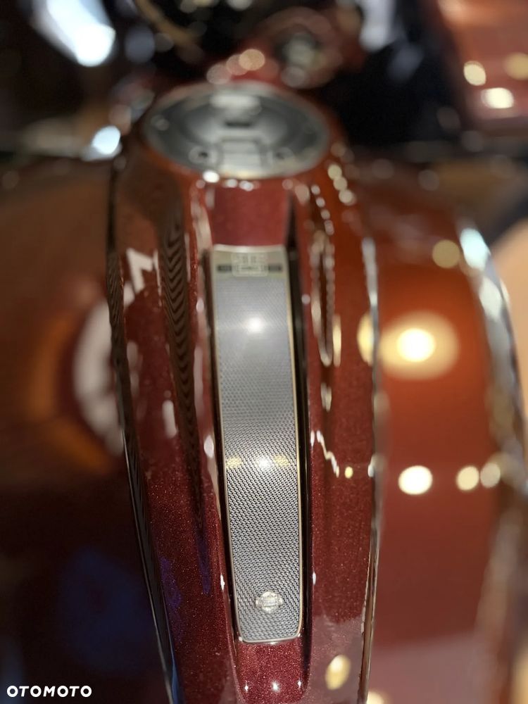 Harley-Davidson Touring Road Glide - 14