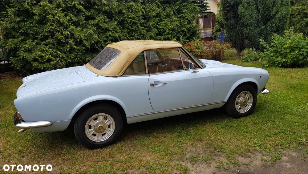 Fiat 124 Spider - 8