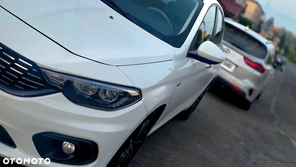 Fiat Tipo 1.6 MultiJet 16v Lounge - 14