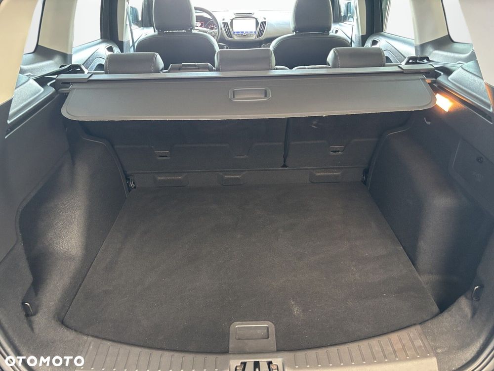 Ford Kuga - 14