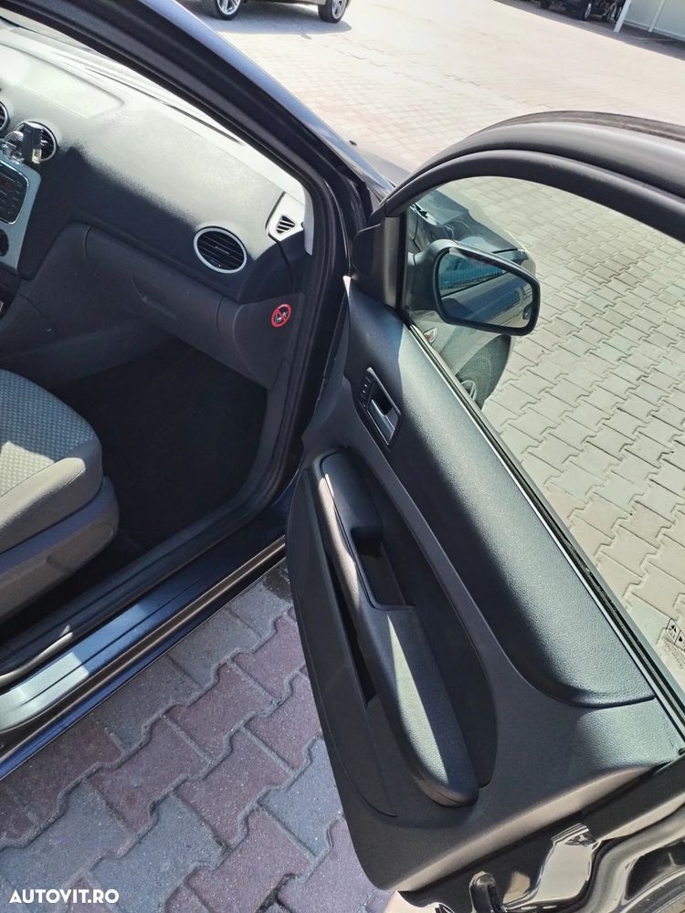 Ford Focus 1.6 Trend - 7