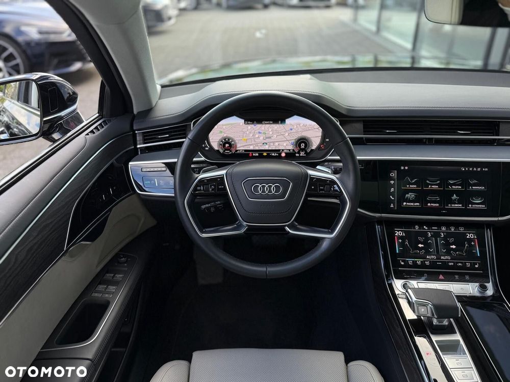 Audi A8 - 17