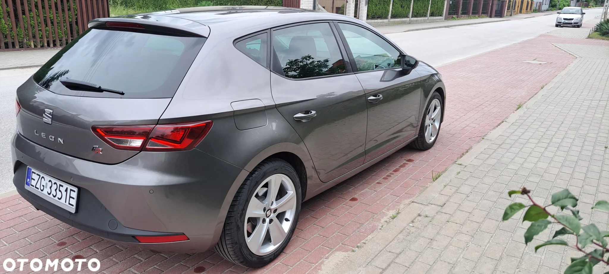 Seat Leon 2.0 TDI DPF Start&Stop FR - 4