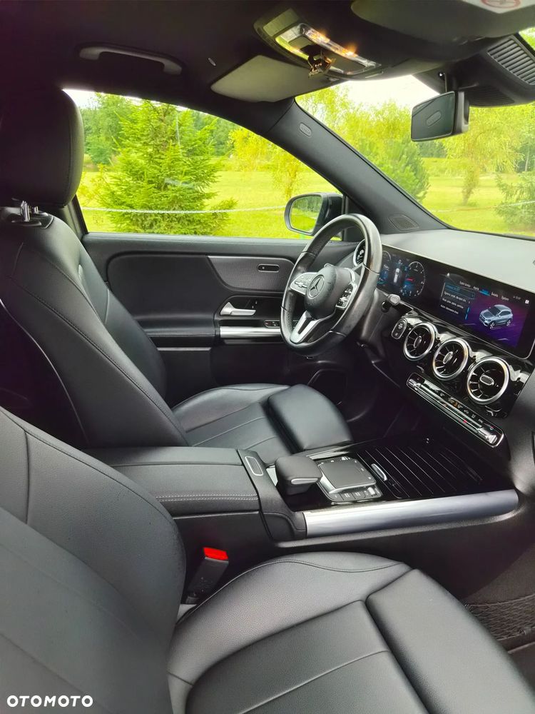 Mercedes-Benz GLA 220 d 4-Matic - 18